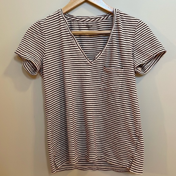 Madewell burgundy and cream striped v-neck size S - Picture 1 of 3